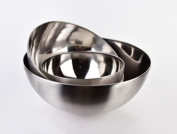 BASIC KITCHEN Rustfri stålskål 36 cm, 8,5 L - Elegant og funktionel