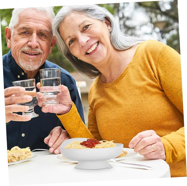 Spill-proof elderly plate with suction cup base, large bowl made of PP and silicone