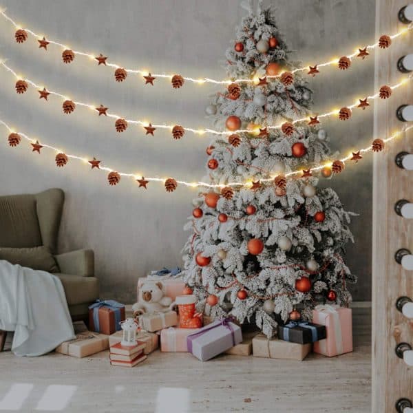 Pine Cone String Lights, Christmas Garland with Lights, LED String Lights for Christmas Tree, Garden, Home Decoration