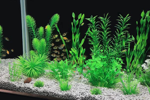 Akvarieväxter, 18-pack konstgjorda växter för akvariedekoration (gröna)