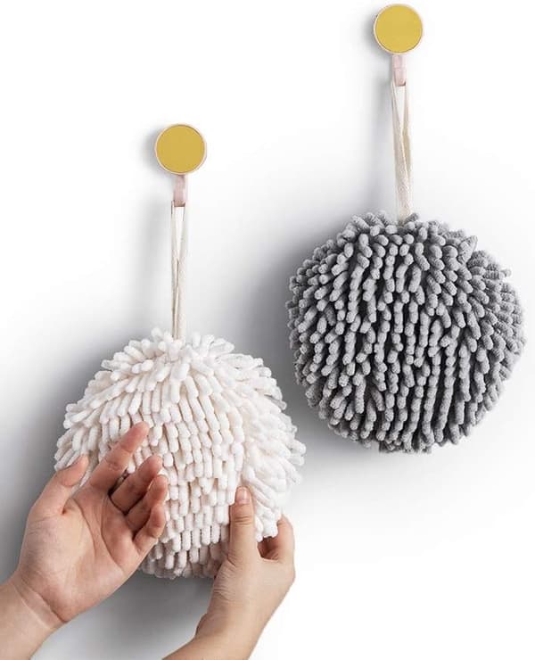 Fluffy Ball Towel, 2-pack White & Grey, Decorative Towel for Bathroom
