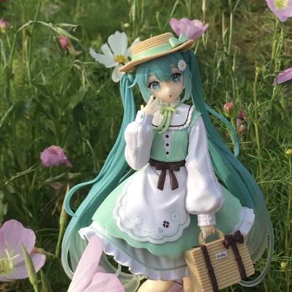 Hatsune Miku prisfigur anime bishojo-modell present