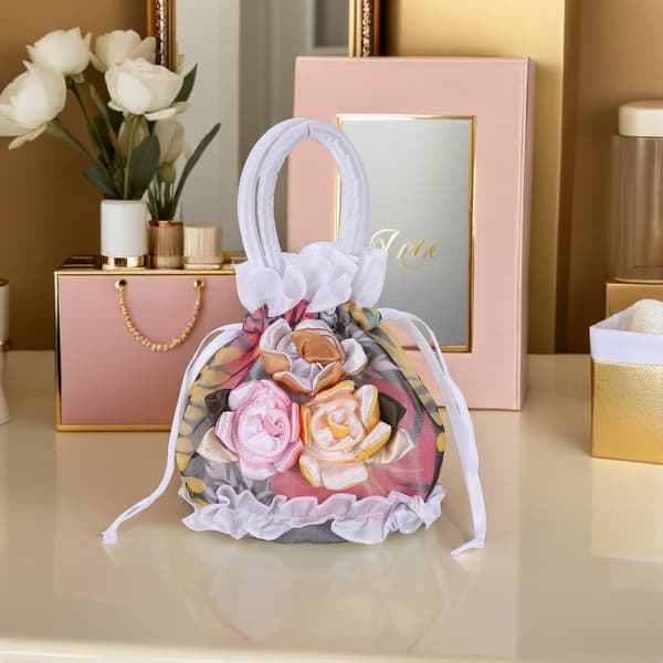 Flower Shaped Evening Bag Floral Clutch Bag for Women Embroidered Drawstring Handbag with Handle