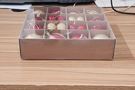 44 julgranskulor i låda, 6 cm, målade, presentförpackning, julgransdekoration