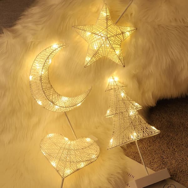 Star 40cm Decorative Desk Lamp, LED Star Battery Powered Bedside Lamp