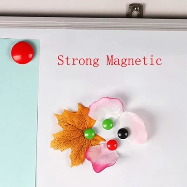 12 whiteboardkylskåpsmagneter i olika färger