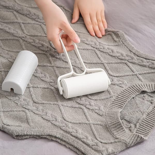 1 Piece (White) with Two Replacement Rolls Sticky Hair Lint Super
