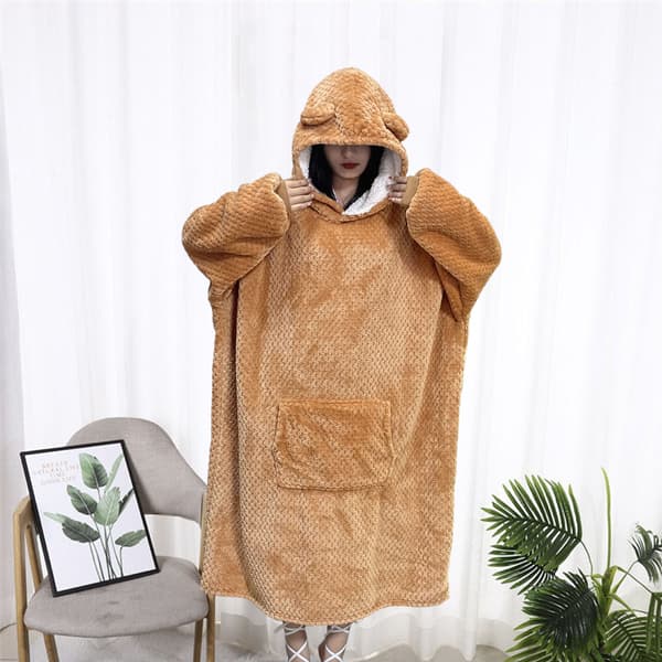Varm og kald oversized hettegenser-pledd brun
