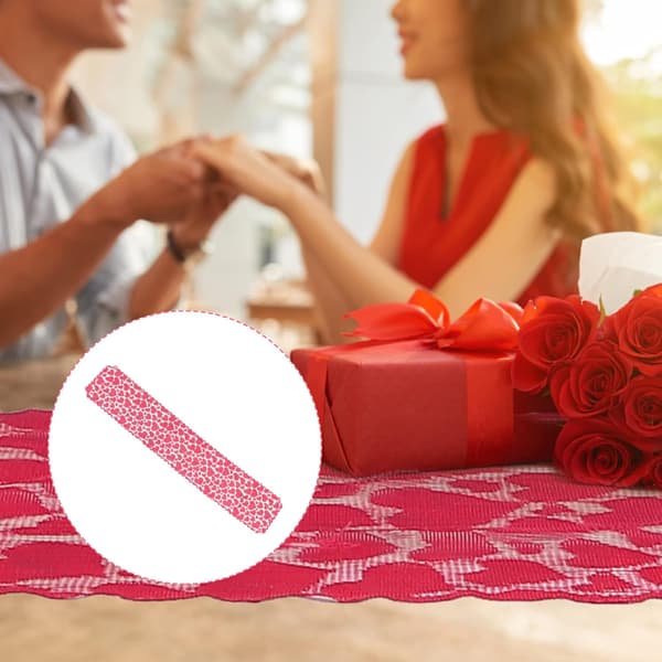Heart Printed Table Runner Valentine's Day Decorative Tablecloth Red Table Runner