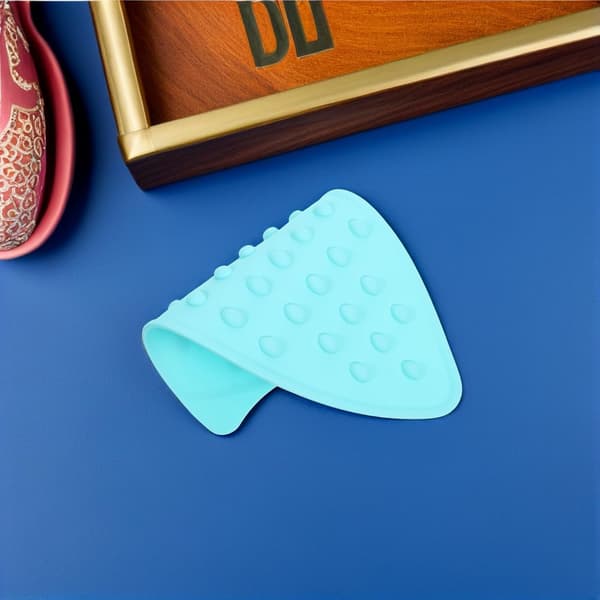 Silicone Iron Rest Pad with Hanging Hole and Heat Insulation, Heat Resistant Ironing Mat with Flat Surface