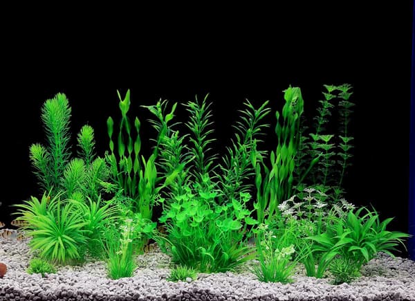 Akvarieväxter, 18-pack konstgjorda växter för akvariedekoration (gröna)