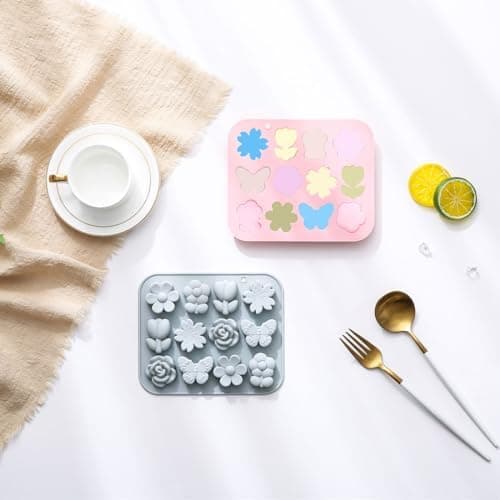 17,2x14,4x1,9cm 2-pakning Blomster- og Sommerfuglsilikonformer for Kaker 12 Hulrom 3D Blomsterblad Formbrett DIY Baking Dekorasjon