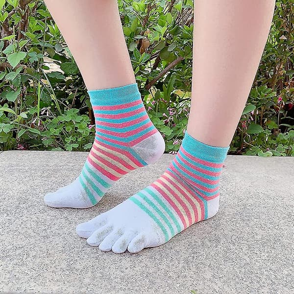 Women's 5-Toe Socks, 6-Pack in Moisture-Wicking Cotton