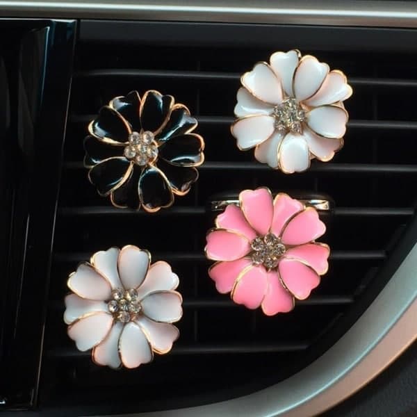 2-pak Tusindfryd Blomst Bil Tilbehør Sød Bil Luftfrisker Bling Diamant Luftventil Clips Interiør til Biler (Pink)
