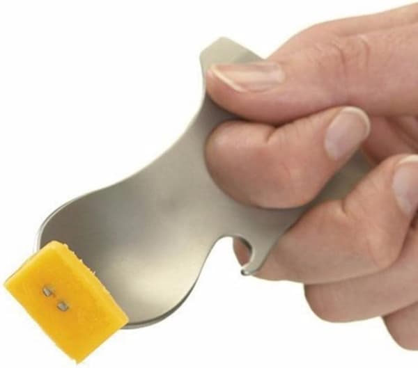 2-pack multifunktionell utomhuscamping gaffel sked hexagon flasköppnare karbinhake camping picknick bestick gaffel sked