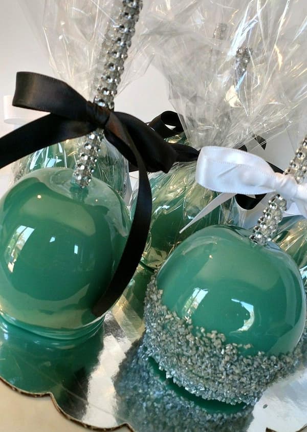 1 sæt Candy Apple Bambuspinde, Karamelæble Træ Bling Spidse Spyd, Madpinde med Cellofanpose Glitterbånd (Sølv)