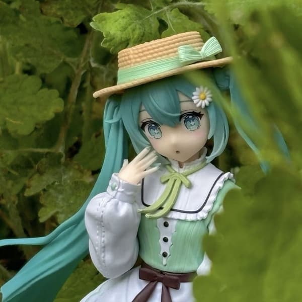 Hatsune Miku prisfigur anime bishojo-modell present