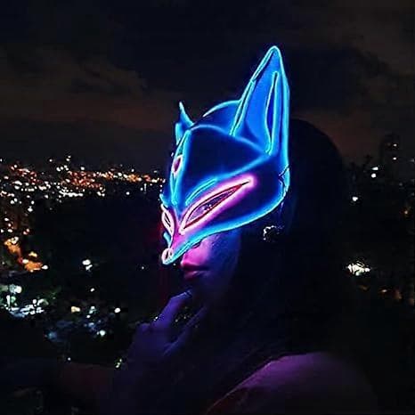 Fasjonabel kitsunemaske, revemaskerade maske. (FMY)