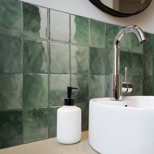 Self-Adhesive Kitchen Splashback - Green, 3D Bathroom Wall Tiles, 5 Wall Decals (22.9x22.9 cm), Easy to Install