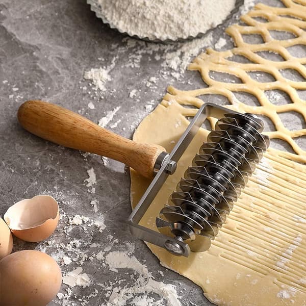 Stainless Steel Dough Roller, Lattice Pattern Pizza Cutter, Kitchen Utensil for Baking