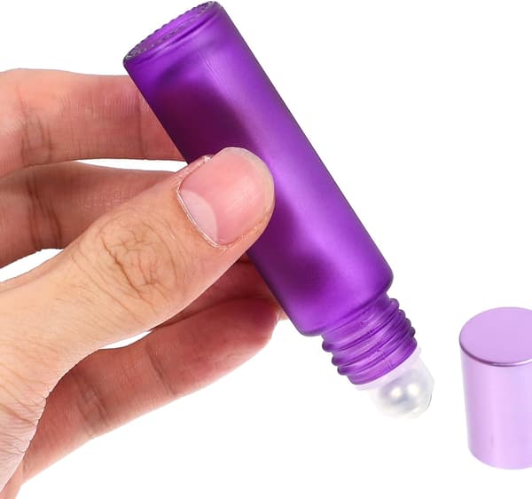 10 st 10 ml lila glasflaskor med roll-on i rostfritt stål, påfyllningsbara eteriska oljor för ögonkräm och resekosmetika