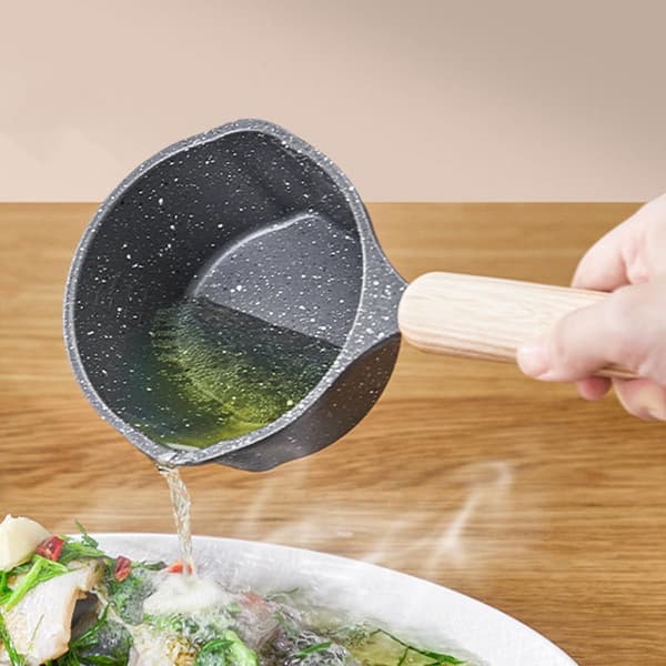Small Thickened Non-Stick Metal Saucepan 250ml Melting Bowl