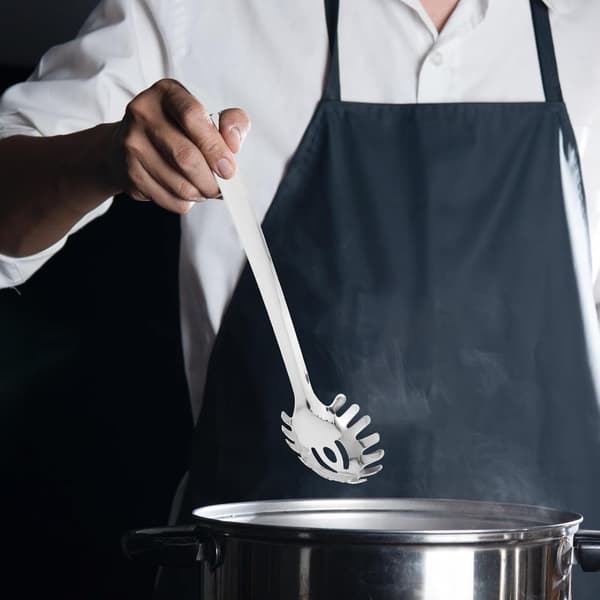 Spaghettiske med multifunktionelt design og nudelsi i rustfrit stål til at si suppe