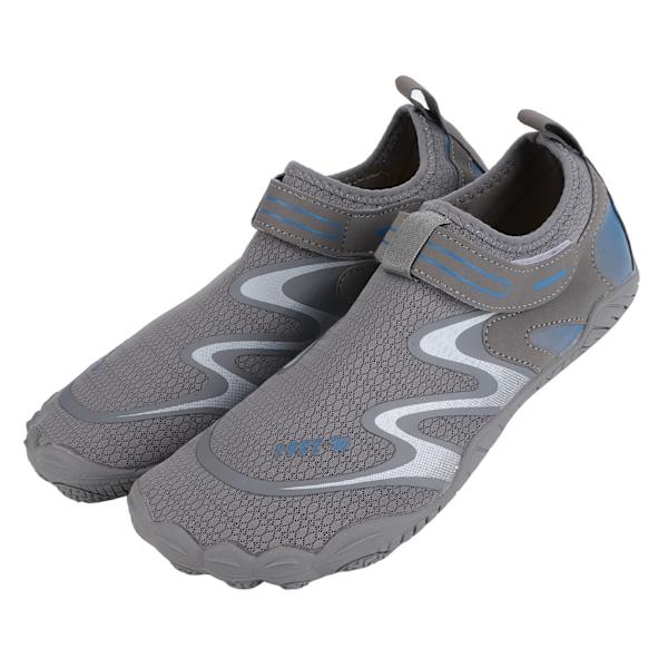 1 pari vesiurheilukenkää Miehille Paljain jaloin Nopeasti kuivuva Slip On rantalentopalloon Kahlaamiseen Ulkoiluun Harmaa Koko 40