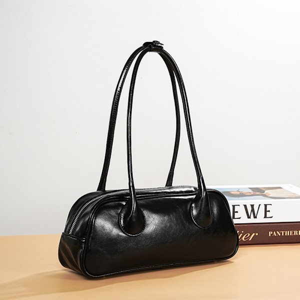 Stiligg Bowling Bag i Svart Ku-skinn Stor Kapasitet Størrelse 32x9x12cm Underarm Skulderbag black About 32*9*12cm