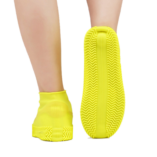 1 pari vedenpitäviä silikonisia kenkäsuojuksia Uudelleenkäytettävät ulkokäyttöön tarkoitetut sateenkestävät kenkäsuojukset miehille ja naisille Keltainen L 29 cm koolle 40-44
