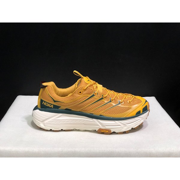 Mafate Three 2 Textil Dam Herr Skor Löparskor Sneakers