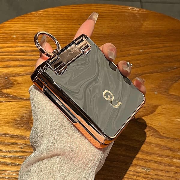 Til Huawei nova Flip 5G Etui Ringholder Rhinestone Dekor PU Læder PC Foldbart Telefoncover