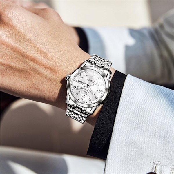 Klocka för män Klassisk affärsdräkt Analog kvarts rostfritt stål vattentät lysande datum diamant herrklocka silverfärg