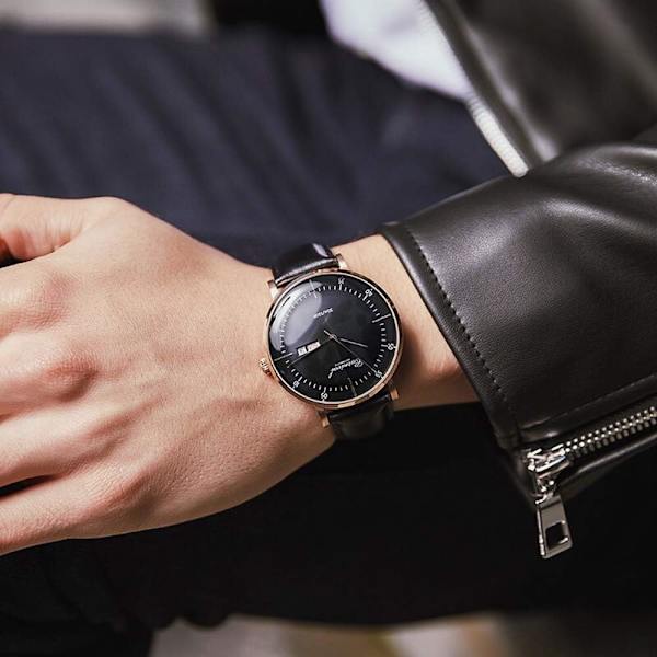 Lyxiga Klockmärken Automatisk Klocka Herr Läderarmband Casual Business Datumklocka
