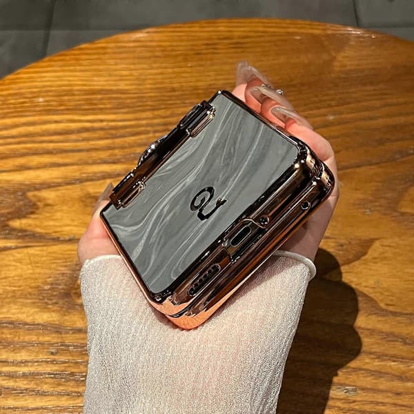 Til Huawei nova Flip 5G Etui Ringholder Rhinestone Dekor PU Læder PC Foldbart Telefoncover