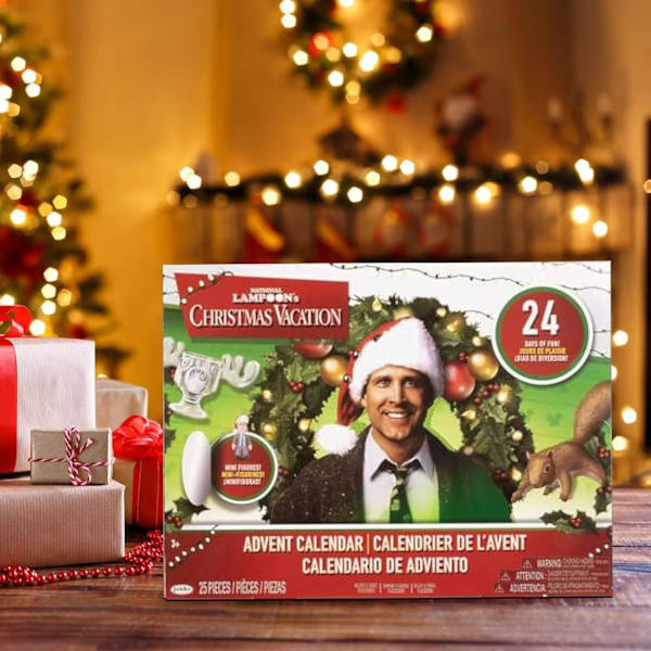 2024 Julekalender med 24 låger - National Lampoon, Lille jule-sjov blind box juleferiefigurer og tilbehør til jul