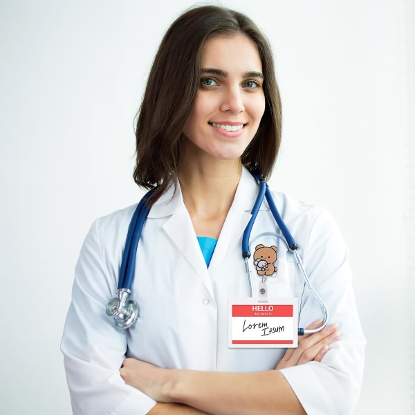 Stk sygeplejerske-emblemrulle tegneserie-udtrækkelig badgeholder til sygeplejerske (6 stilarter) (12,3 x 3,5 cm, blandet farve)