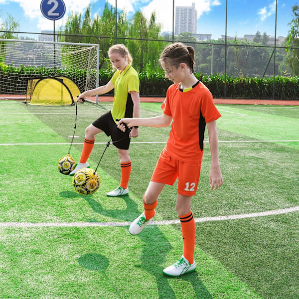 PodiuMax Håndholdt Fodbold Kick Trainer med Ny Bold Låst Net Design, Fodbold Bold Bungee Elastisk Træning Jonglering Net (Passer til Bold Størrelse 3, 4, 5)