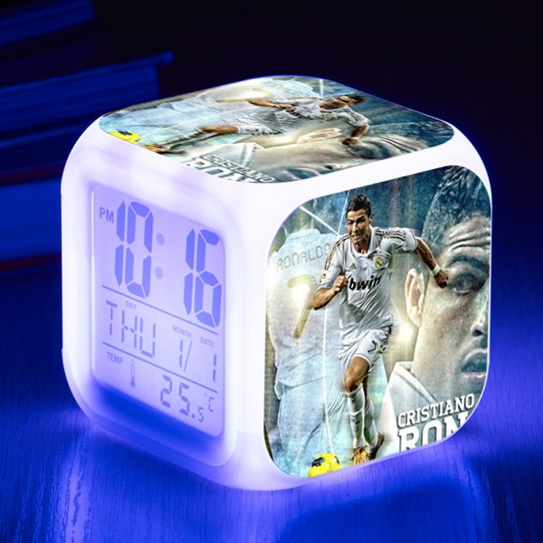 Jalkapallon MM-kisat - Ronaldo digitaalinen herätyskello (C), värikäs