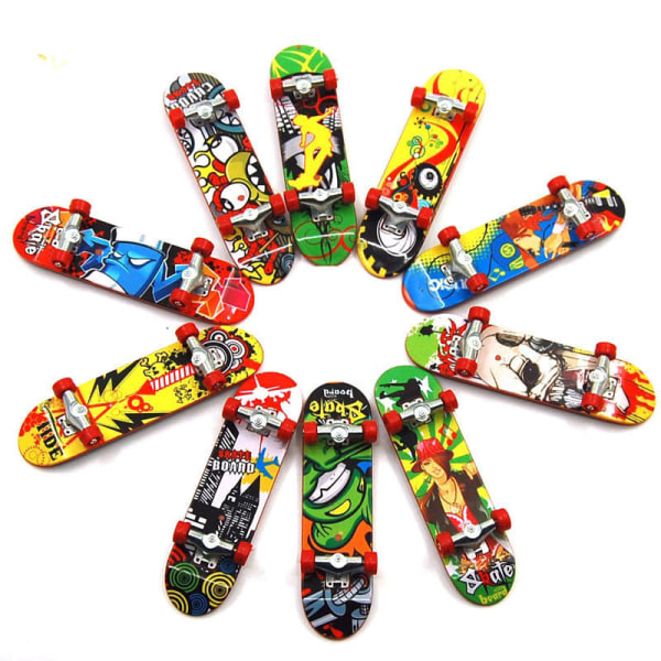 Finger Mini Skateboard, Deck Truck Finger Board Skate Legetøj Perfekt til børn Festgaver Taskefylder Børnegave Tilfældig 6 stk.
