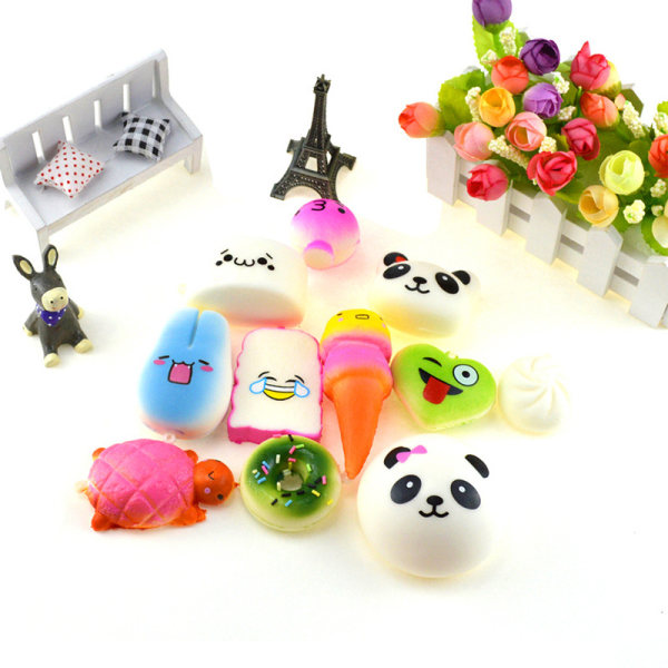 10 stk Kawaii Mini Myke Brød Squishy Lekepakke - Tilfeldig Utvalg