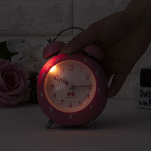 Studenter Seniorer Väckarklockor Twin Bell Väckarklocka vid sängen Tyst, ej tickande skrivbordsreseklockor med nattlampa (rosa (jordgubbsovala))