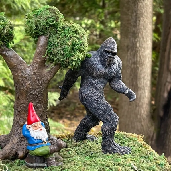 Mytisk Sasquatch Statue: Holdbar Hjem- og Kontordekoration - Abe-Varulv-Yeti Model Legetøj