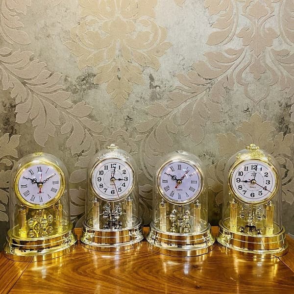 Retro stueur, lydløst urstativ, urbase, Silver Roman clock