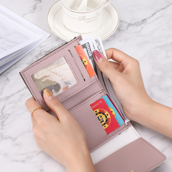 2022 New Fashion Cow Pu Leather Cartoon Anime Multi-card Slot Kort Kvinner Myntvesker Kvinner Lommebok For Utendørs Kvinne Jente Gave