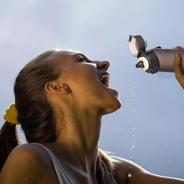 650ml Sports Vandflaske med 7 Smagspods, BPA Fri Starterpakke Drikkflasker