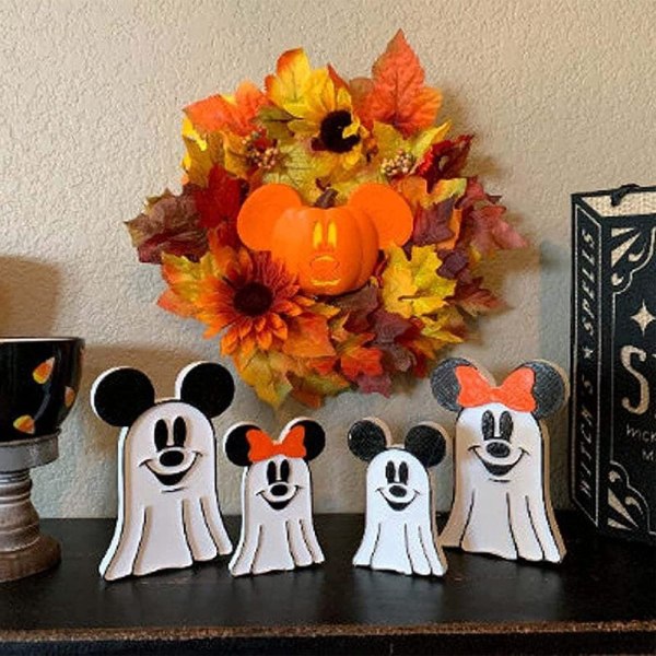 Mickey and Minnie Ghost Halloween -koristeet 4 pakkaus, jossa on 2 isoa ja  2 pientä puista kotitoimistokoristetta« (4 kpl) 4908 | Fyndiq