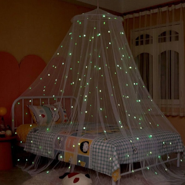 Glow-in-the-dark sänghimmel med neonstjärnor för flickor och barn. Hängande himmelssängstält. Enkel installation.
