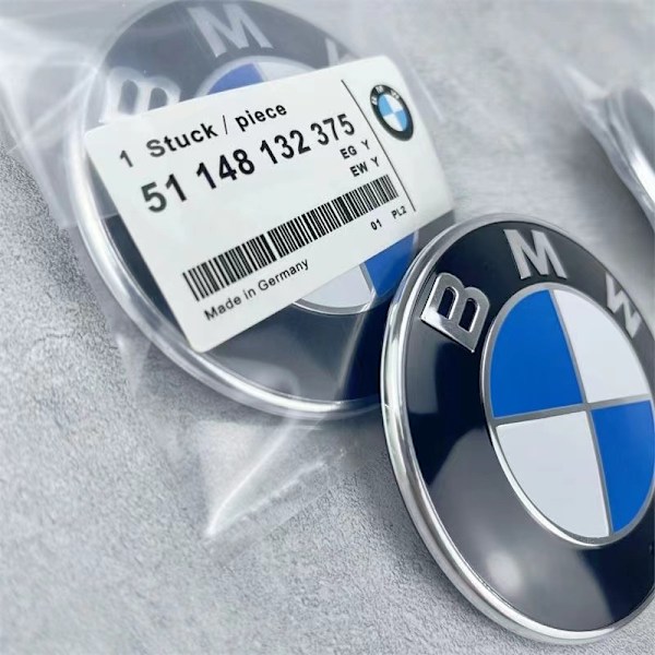 BM-W Logo Konepellin Logovaihto 82mm+74mm Konepelti 51148132375 - Kaikkiin malleihin