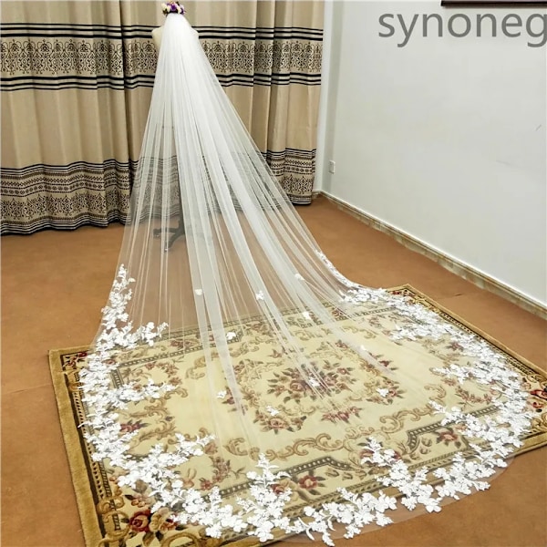 Ægte Foto 3m.4m.5m Enlags Brude Slør Med Kam Hvid Blonder Kant Brude Slør Elfenbensfarvet Applikation Katedral Brude Slør Hvid White 300 cm